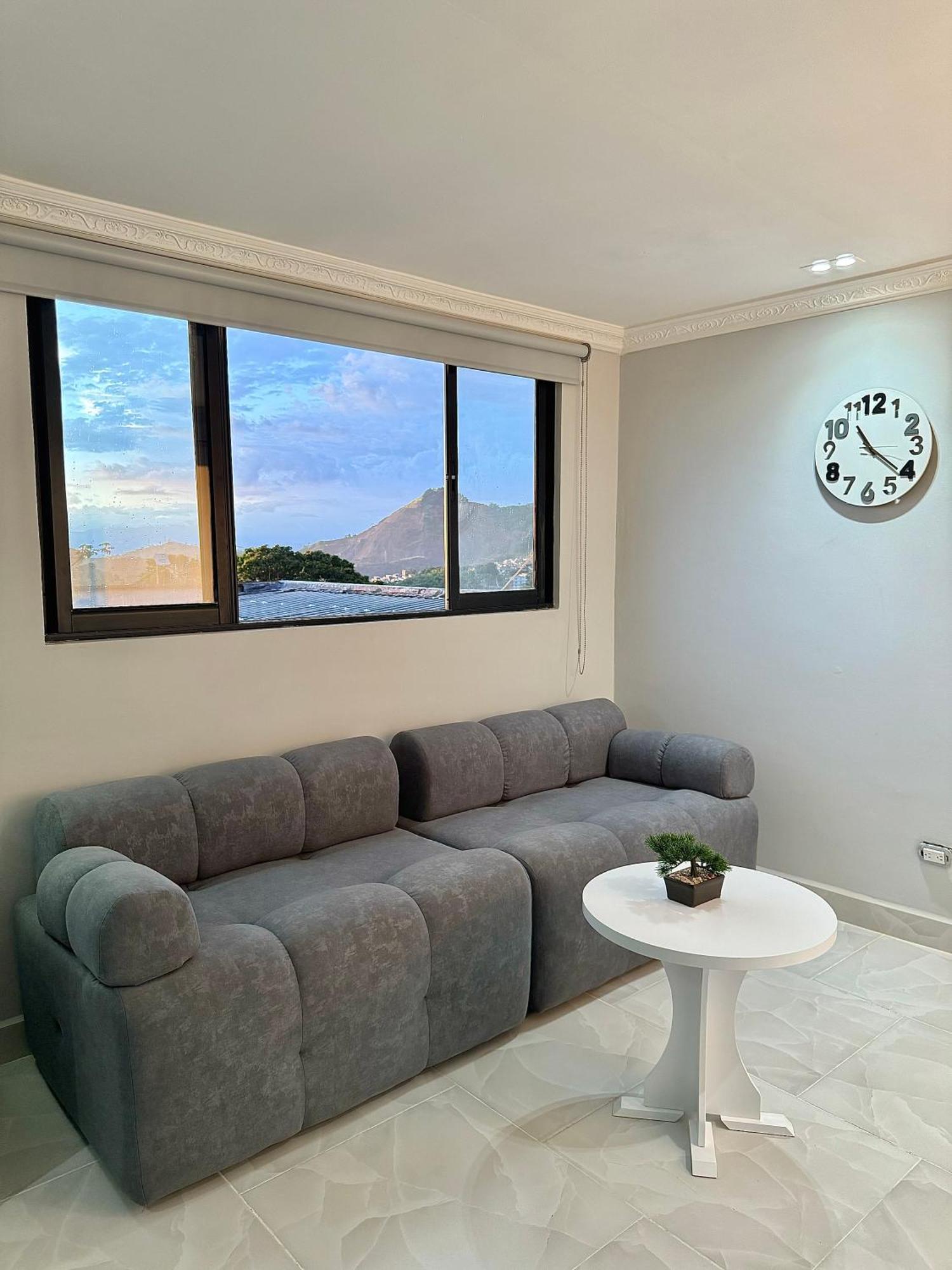 Loft Host Partner Cerca Al Aeropuerto,Expofuturo Y Ukumari Apartment Pereira Bagian luar foto