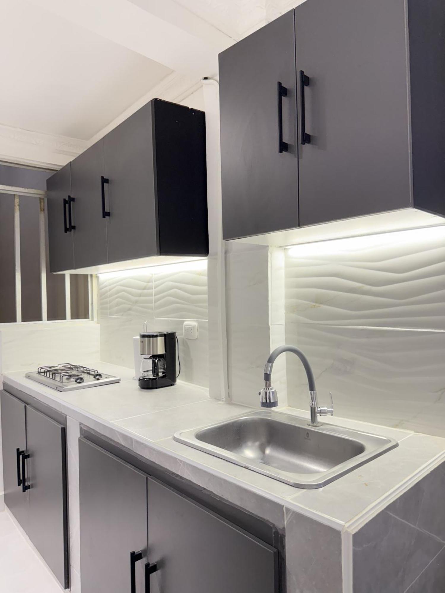 Loft Host Partner Cerca Al Aeropuerto,Expofuturo Y Ukumari Apartment Pereira Bagian luar foto