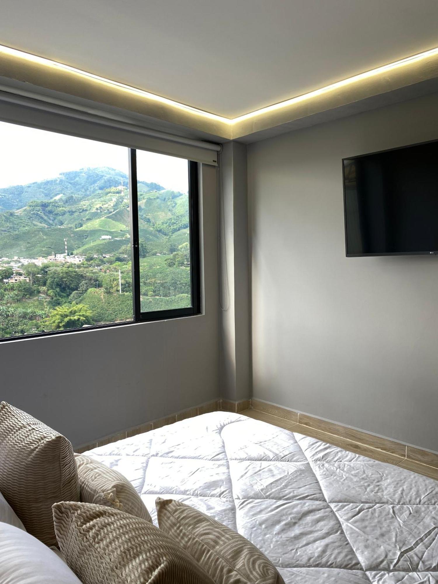 Loft Host Partner Cerca Al Aeropuerto,Expofuturo Y Ukumari Apartment Pereira Bagian luar foto