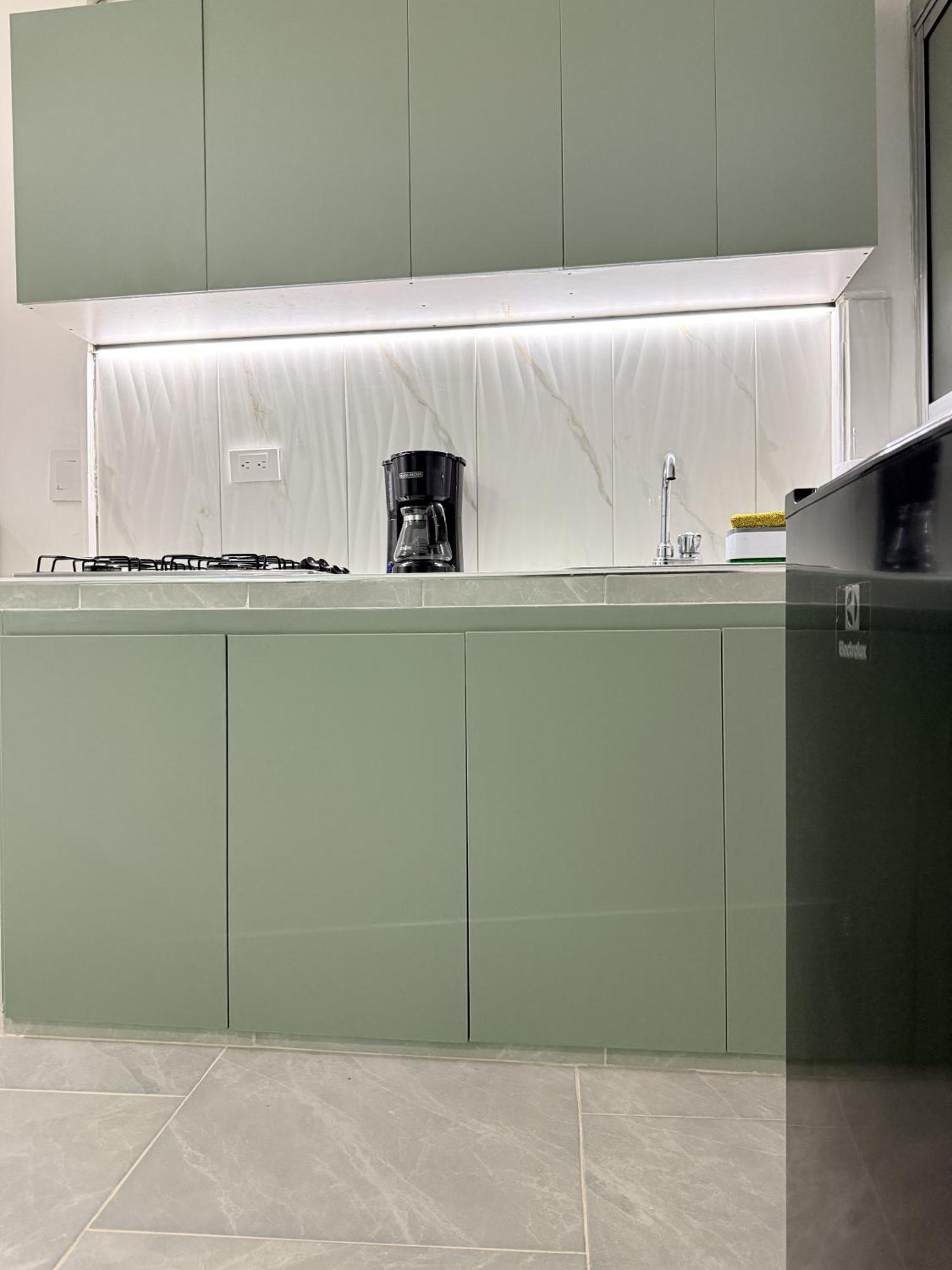 Loft Host Partner Cerca Al Aeropuerto,Expofuturo Y Ukumari Apartment Pereira Bagian luar foto