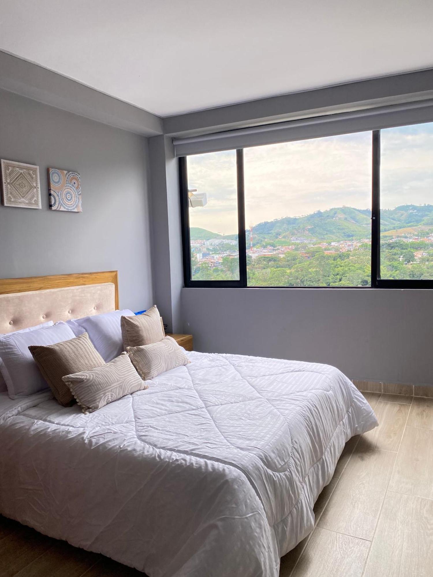 Loft Host Partner Cerca Al Aeropuerto,Expofuturo Y Ukumari Apartment Pereira Bagian luar foto