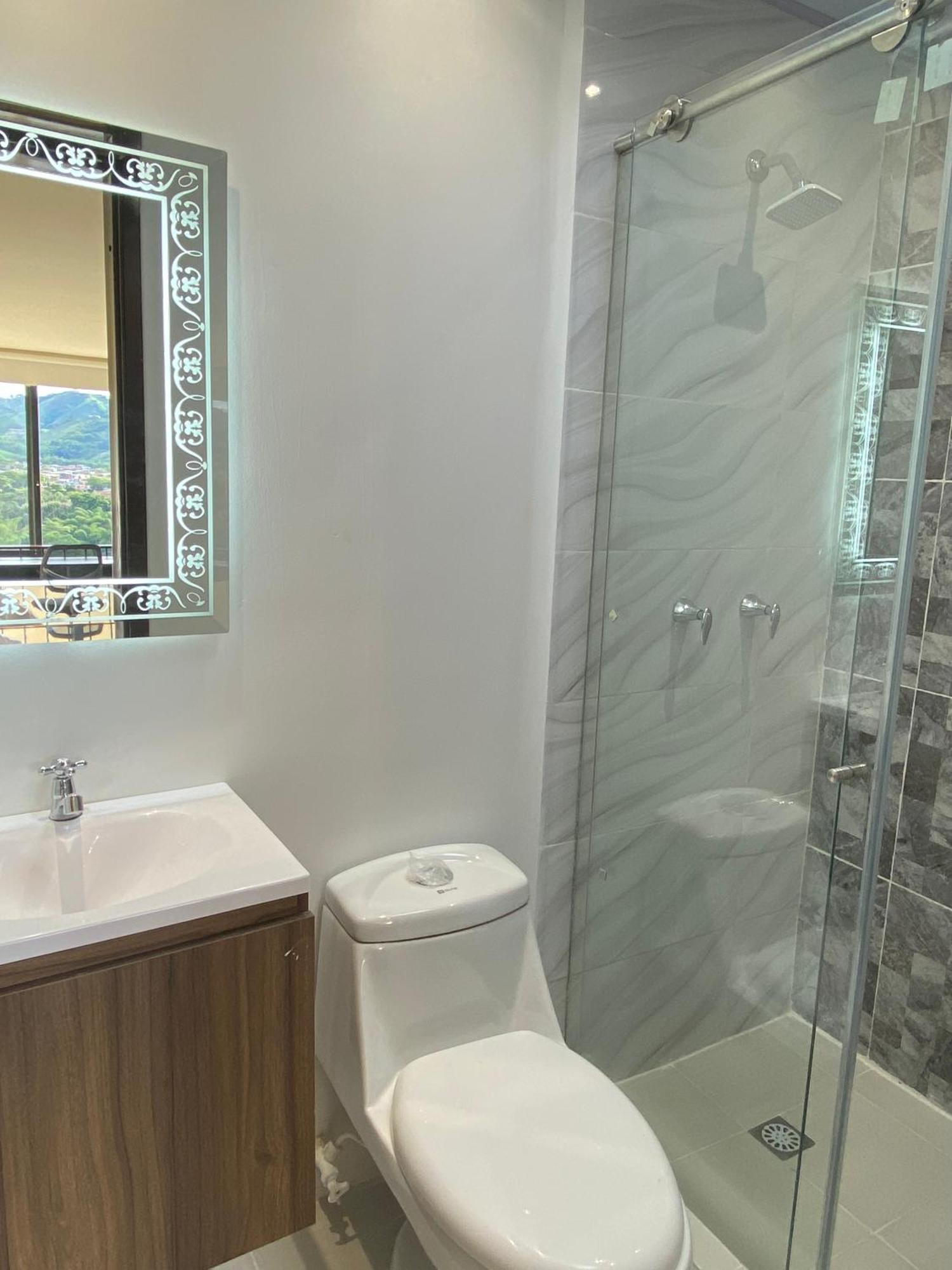 Loft Host Partner Cerca Al Aeropuerto,Expofuturo Y Ukumari Apartment Pereira Bagian luar foto